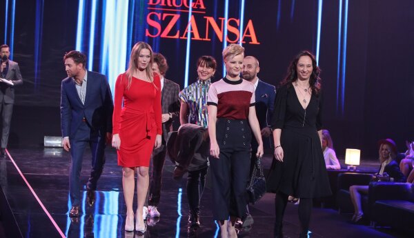 WIOSENNA RAMÓWKA POD ZNAKIEM GWIAZD